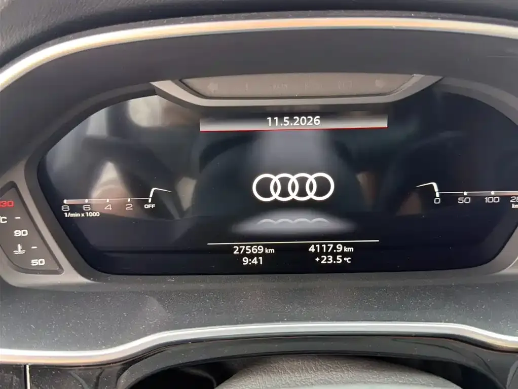 Audi Q3 — фото 7