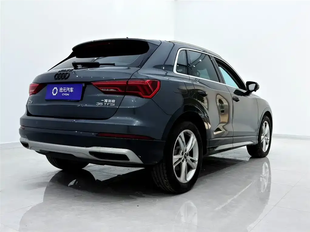 Audi Q3 — фото 3