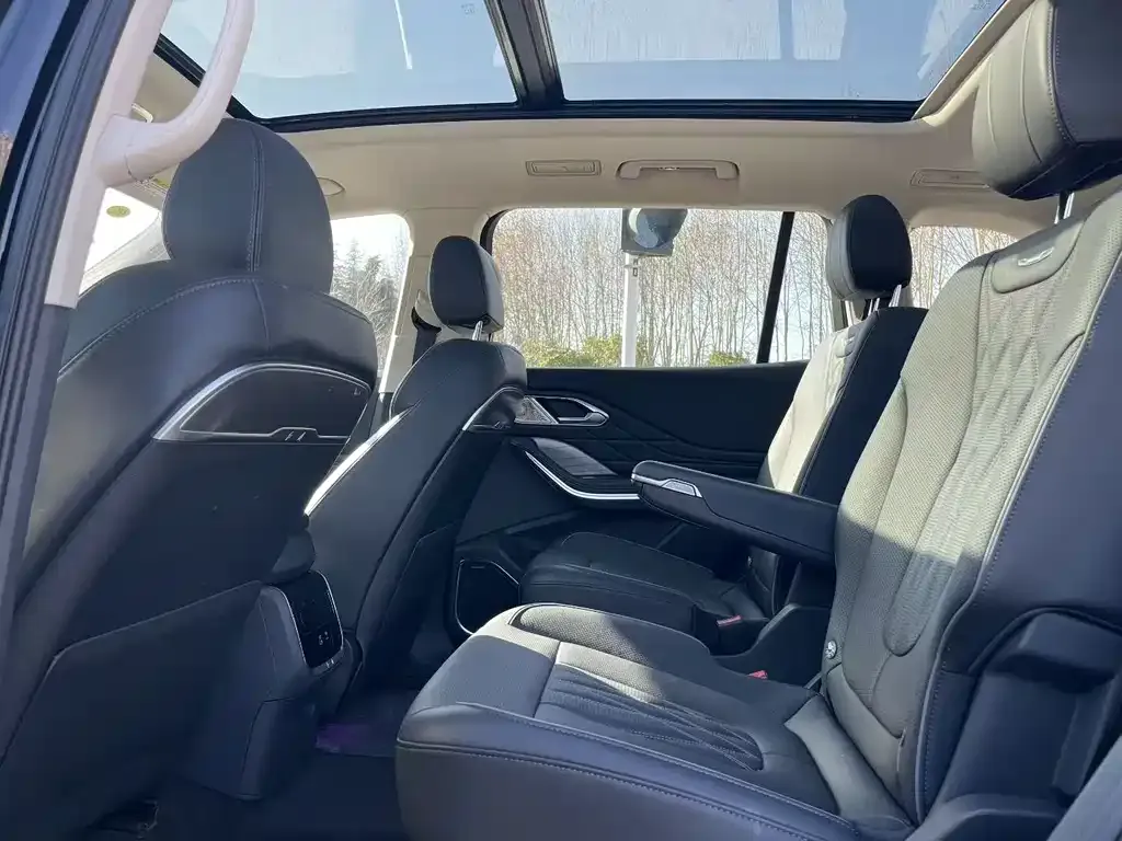 Hongqi HS7 PHEV 2024 из CN, фото 7