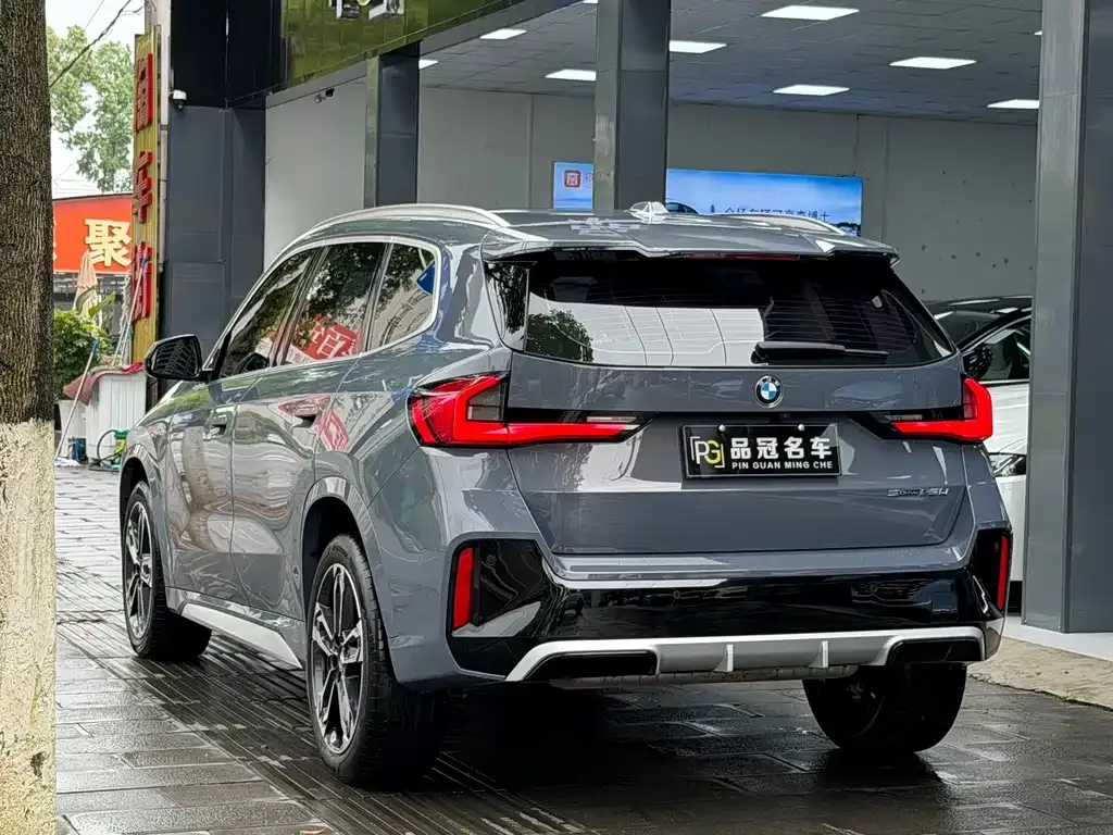 BMW X1 — фото 2