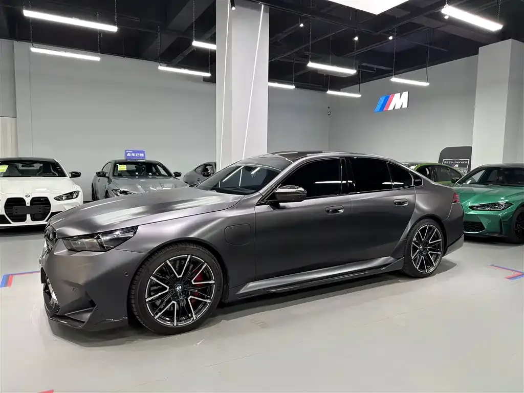 BMW M5 New Energy 2025 из CN, фото 3