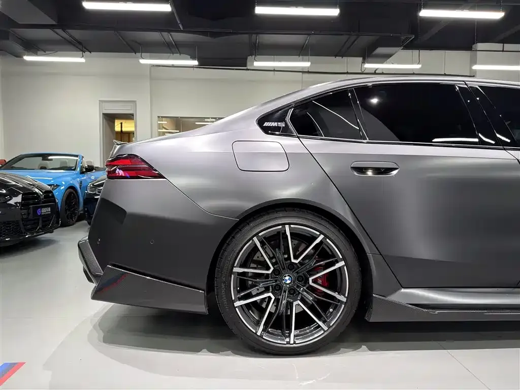 BMW M5 New Energy 2025 из CN, фото 8