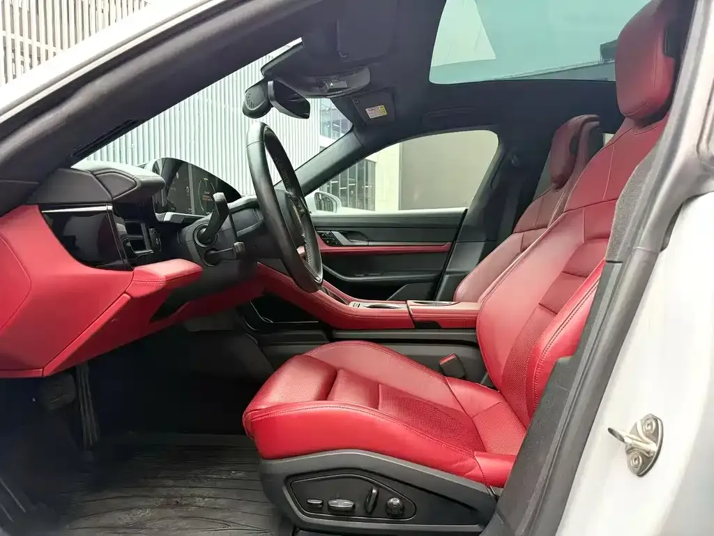 Porsche Taycan 2021 из CN, фото 8