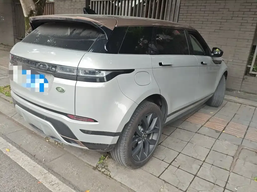 Land Rover Evoque — фото 10