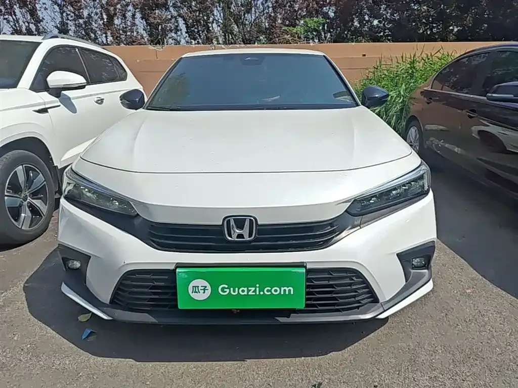 Honda Civic — фото 10