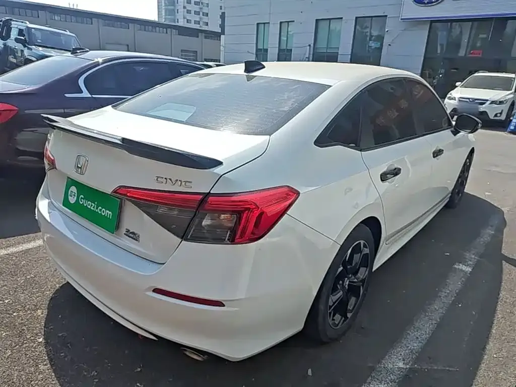 Honda Civic — фото 9
