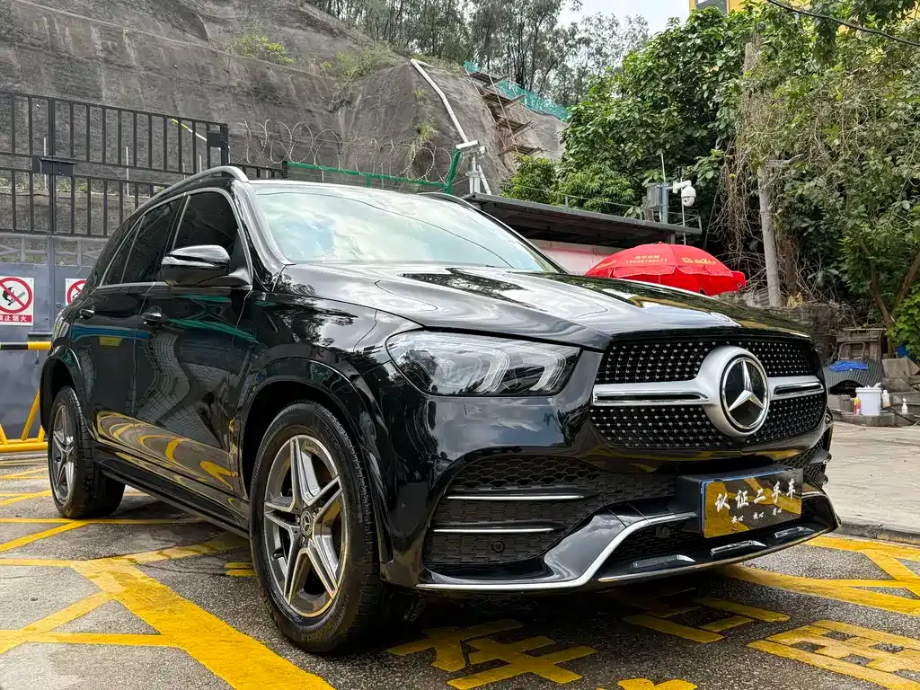 Mercedes-Benz GLE — фото 9