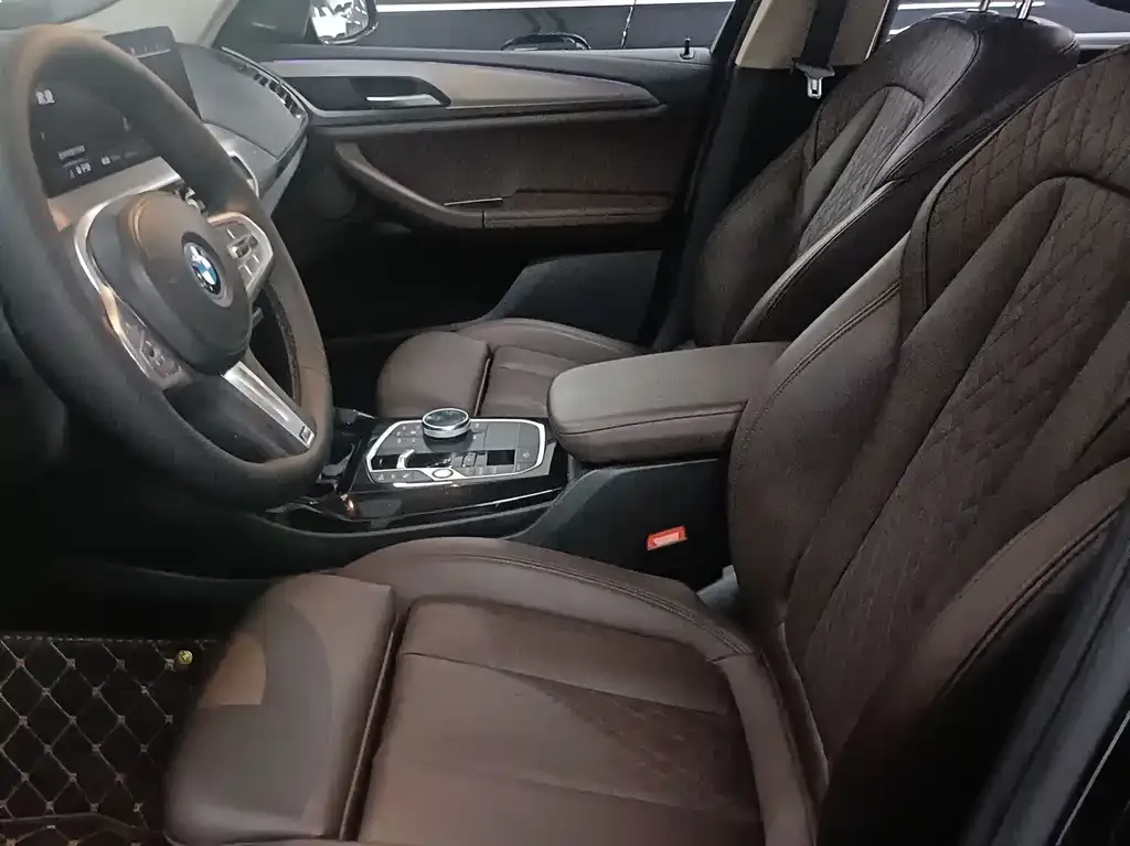 BMW iX3 2023 из CN, фото 4