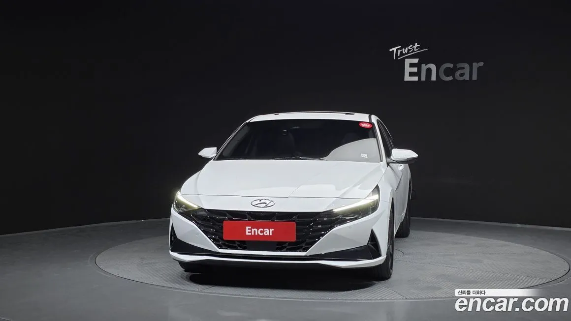 Hyundai AVANTE — фото 5