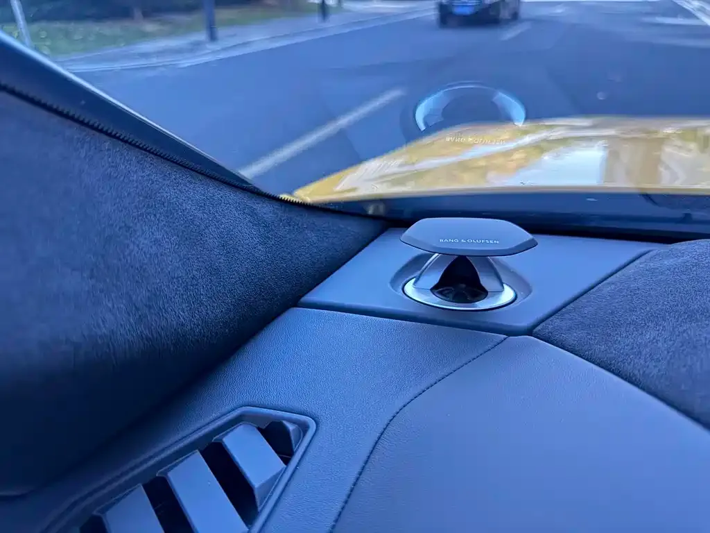 Lamborghini Urus — фото 4