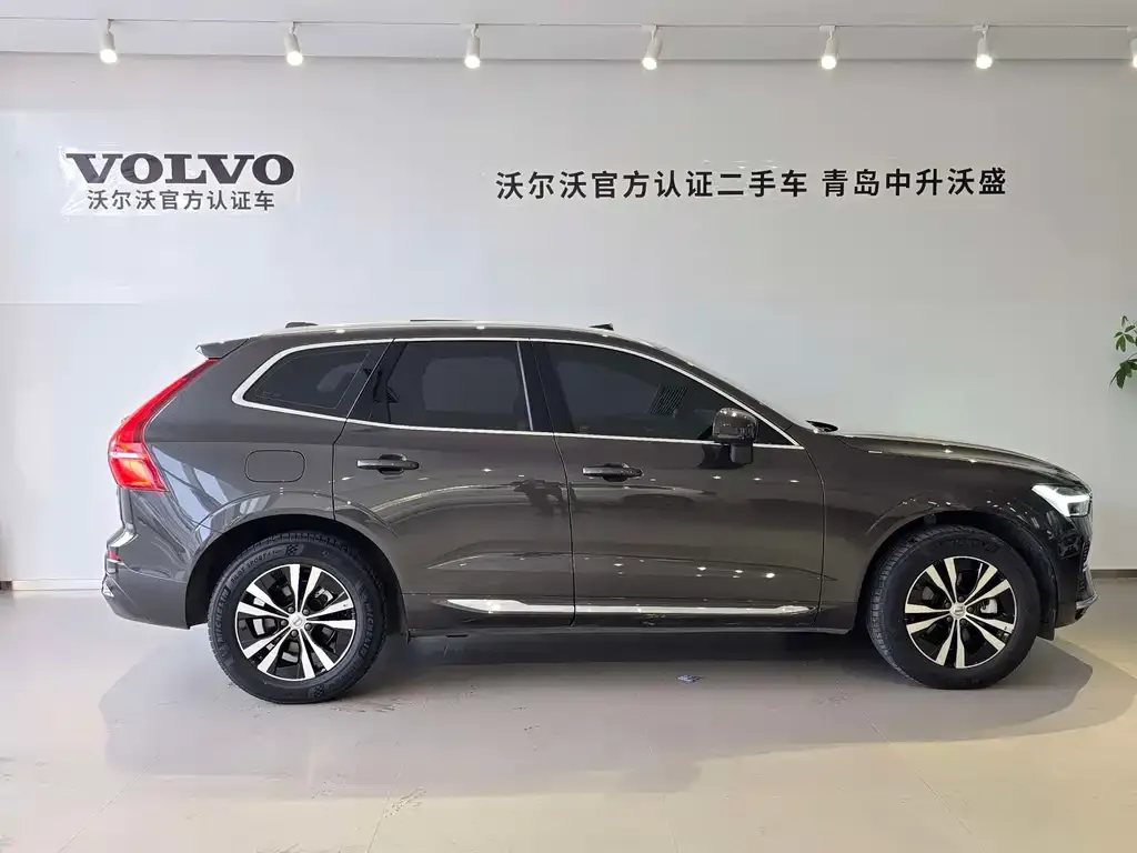 Volvo XC60 — фото 3