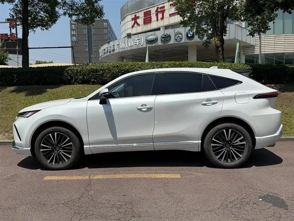 Toyota Venza — фото 9