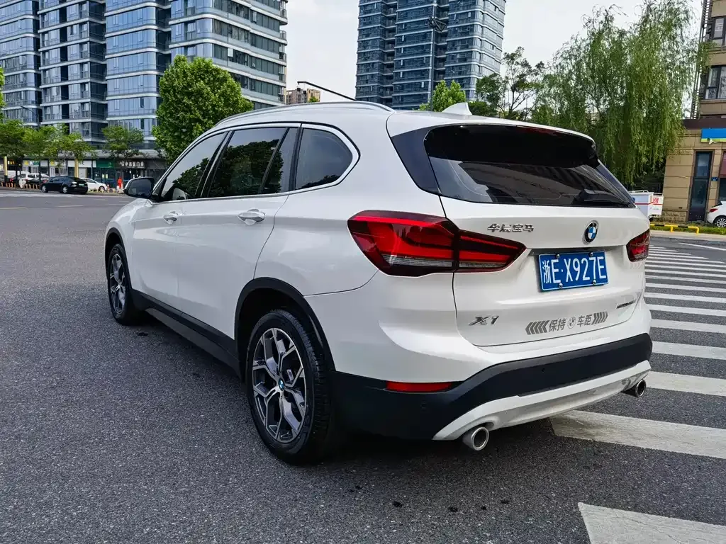 BMW X1 — фото 6