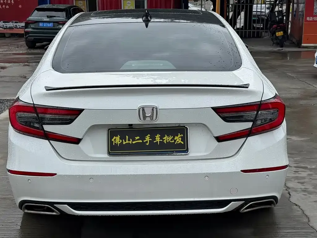 Honda Accord 2023 из CN, фото 2
