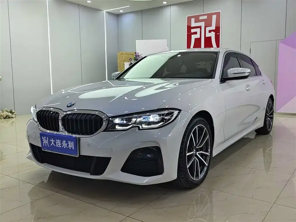 BMW 3 Series — фото 1