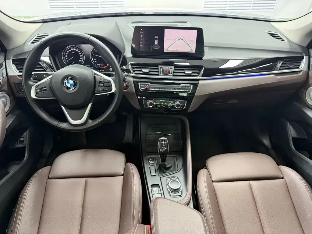 BMW X1 — фото 10