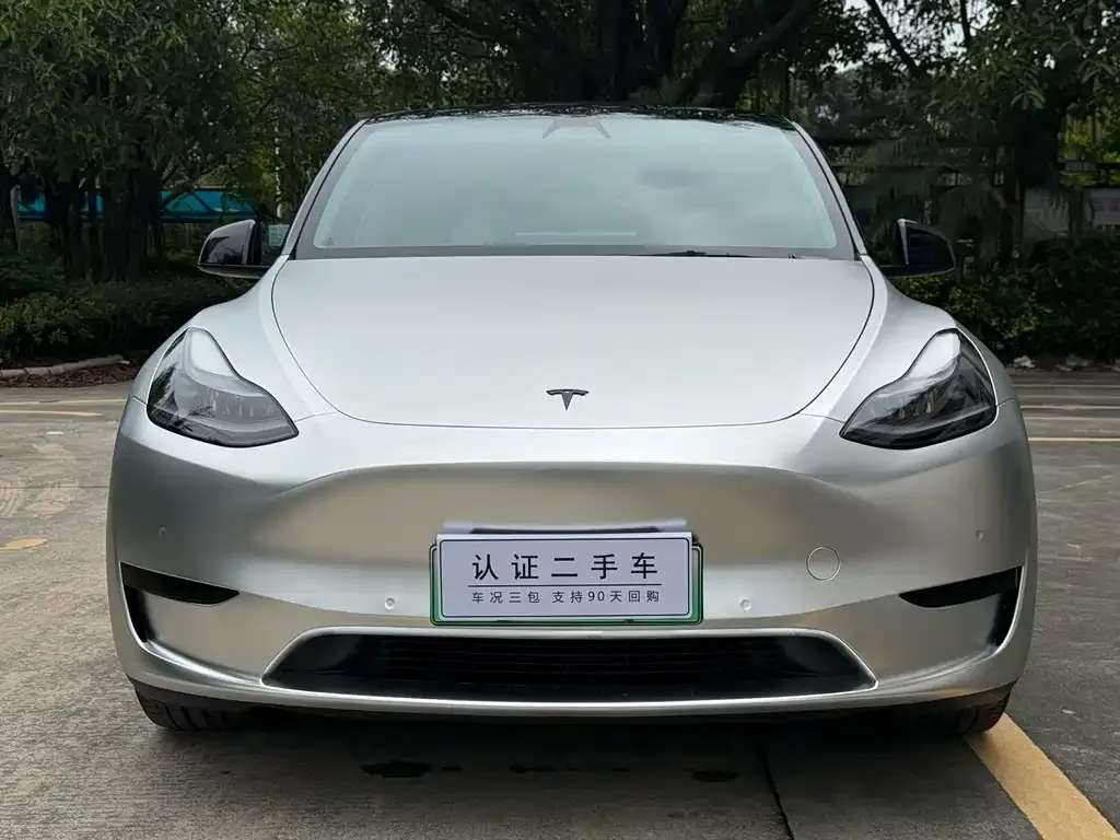 Tesla Model Y — фото 4
