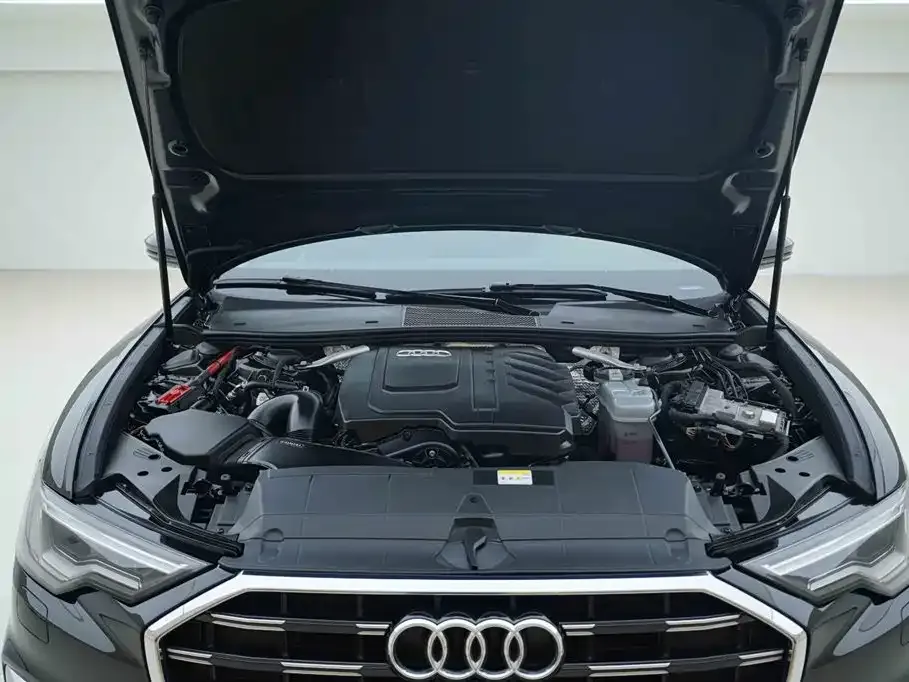 Audi A6L — фото 7