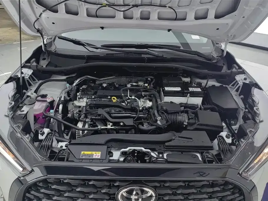 Toyota Corolla Cross — фото 10