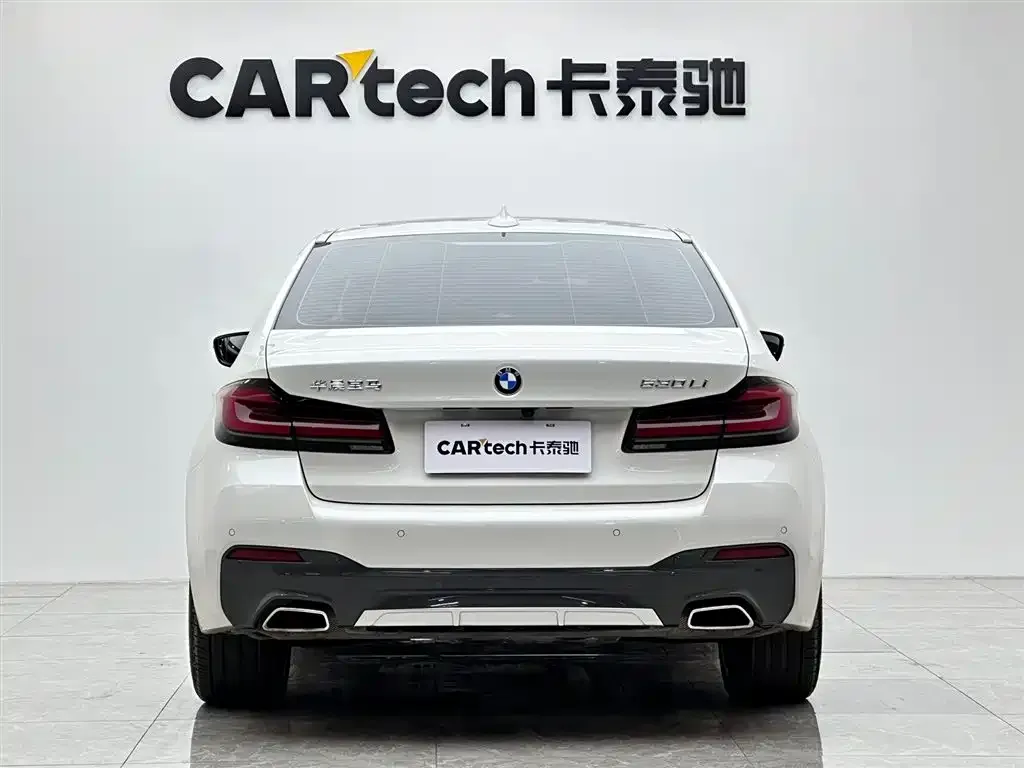 BMW 5 Series — фото 6