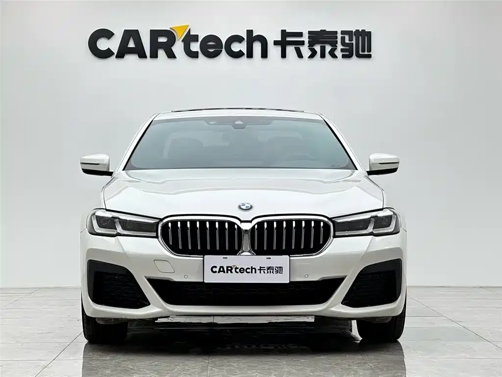 BMW 5 Series — фото 2