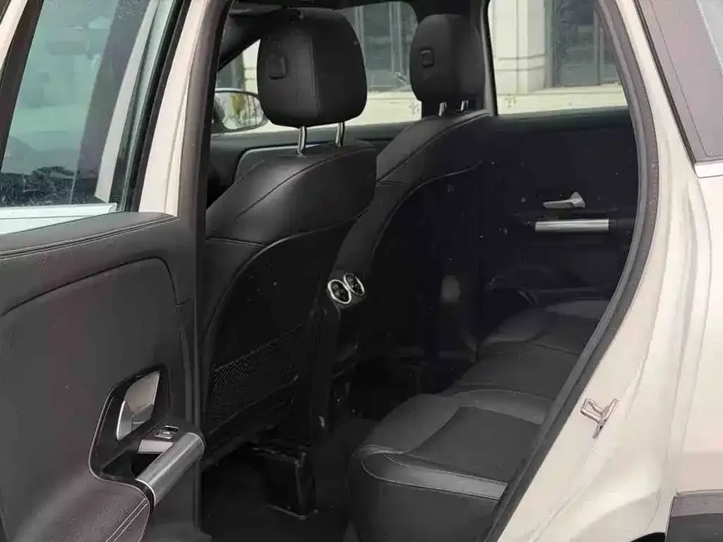 Mercedes-Benz GLA 2021 из CN, фото 2