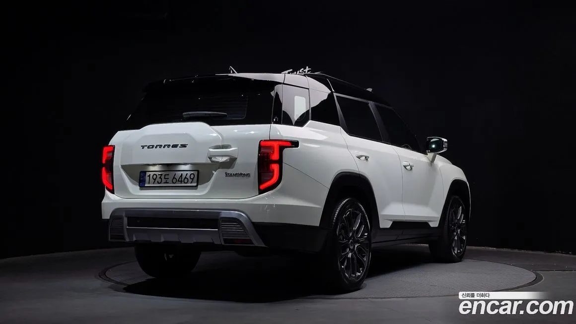 KG Mobility (Ssangyong) Torres — фото 4