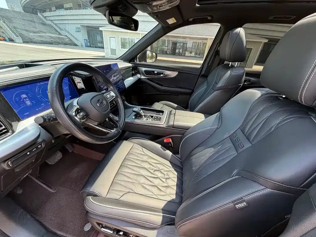 GAC Motor Trumpchi GS8 — фото 2