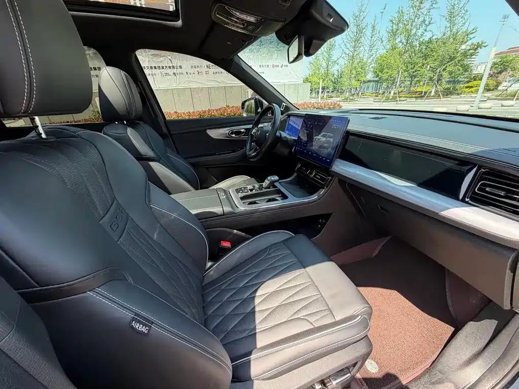 GAC Motor Trumpchi GS8 — фото 4