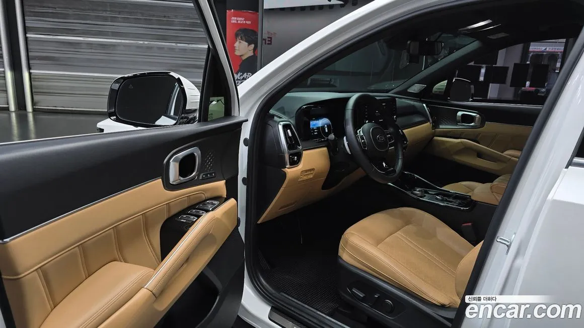 Kia Sorento — фото 8