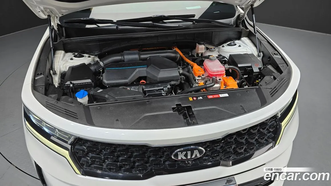 Kia Sorento — фото 9