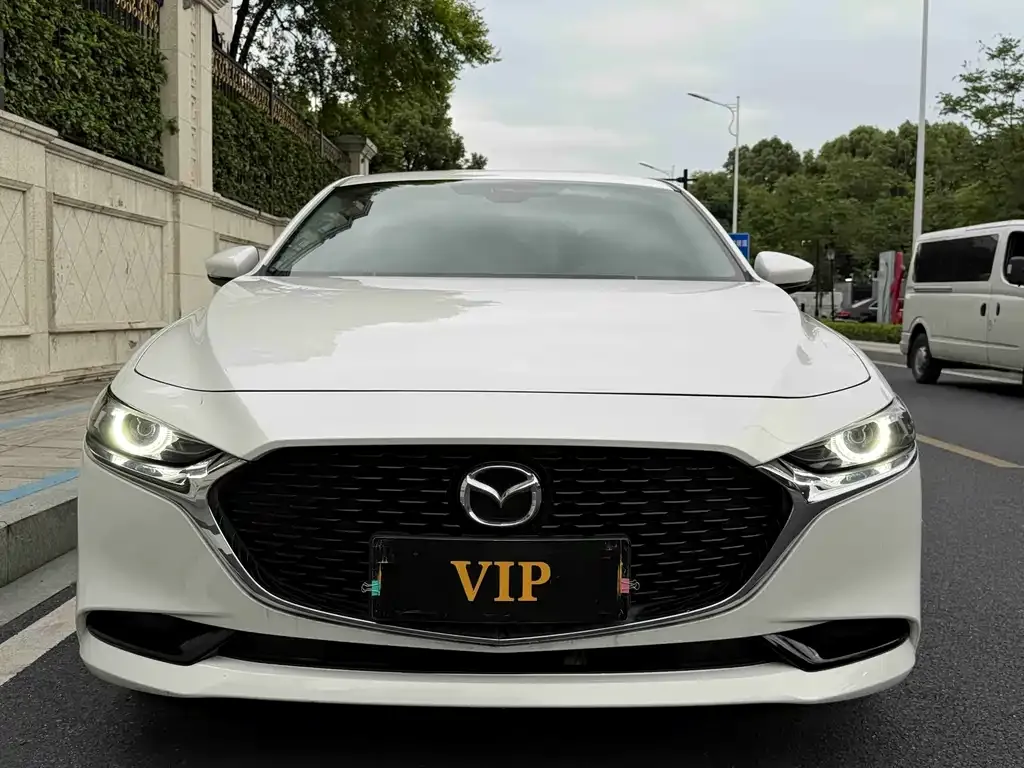 Mazda 3 Axela 2022 из CN, фото 5