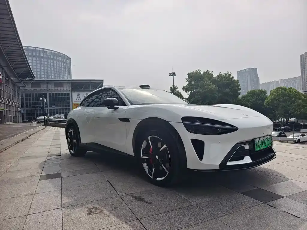 Xiaomi YU7 — фото 6