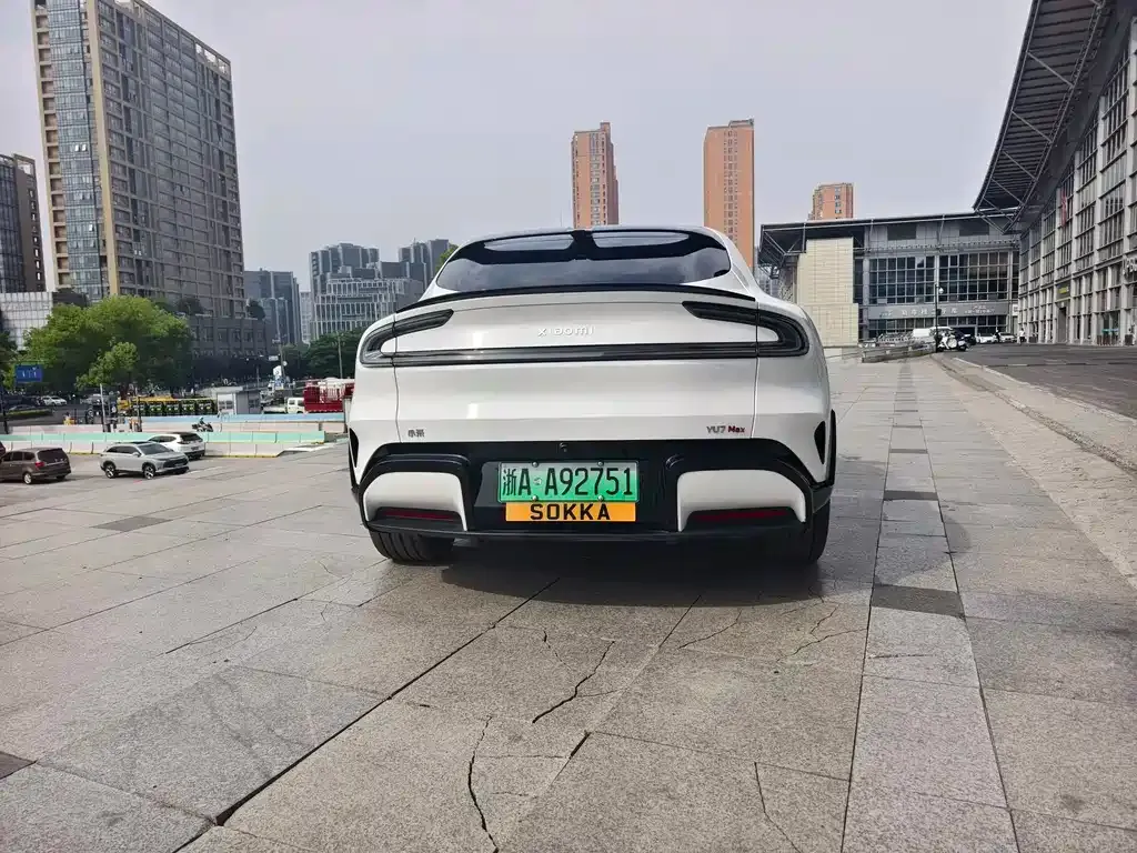 Xiaomi YU7 — фото 10