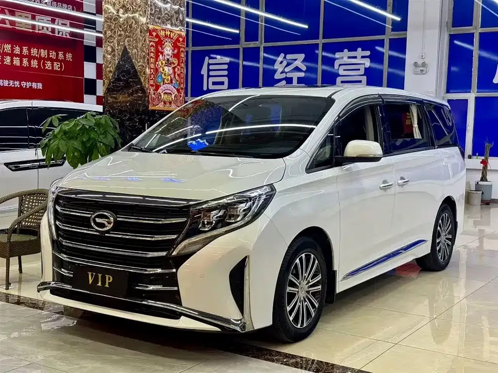 GAC Motor Trumpchi M8 — фото 1