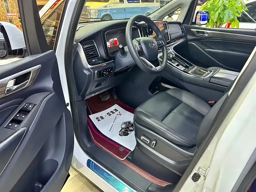 GAC Motor Trumpchi M8 — фото 4
