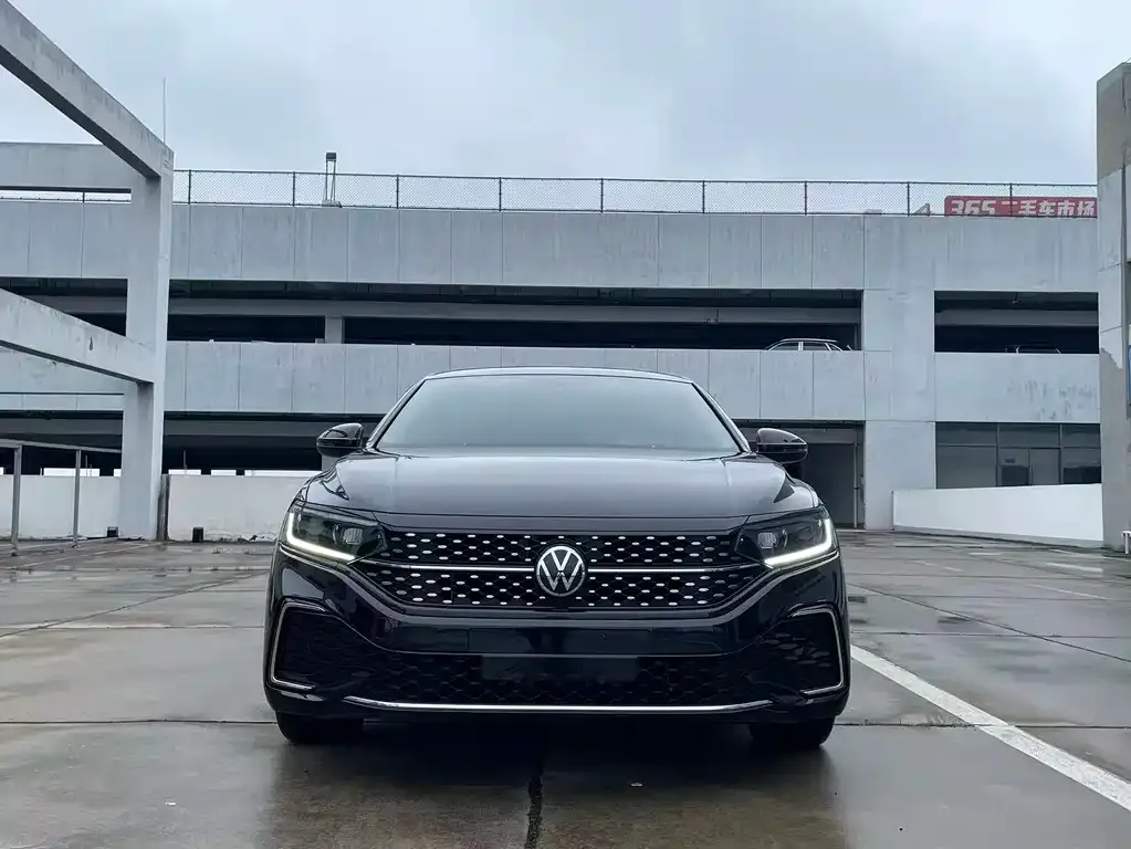 Volkswagen Passat — фото 5