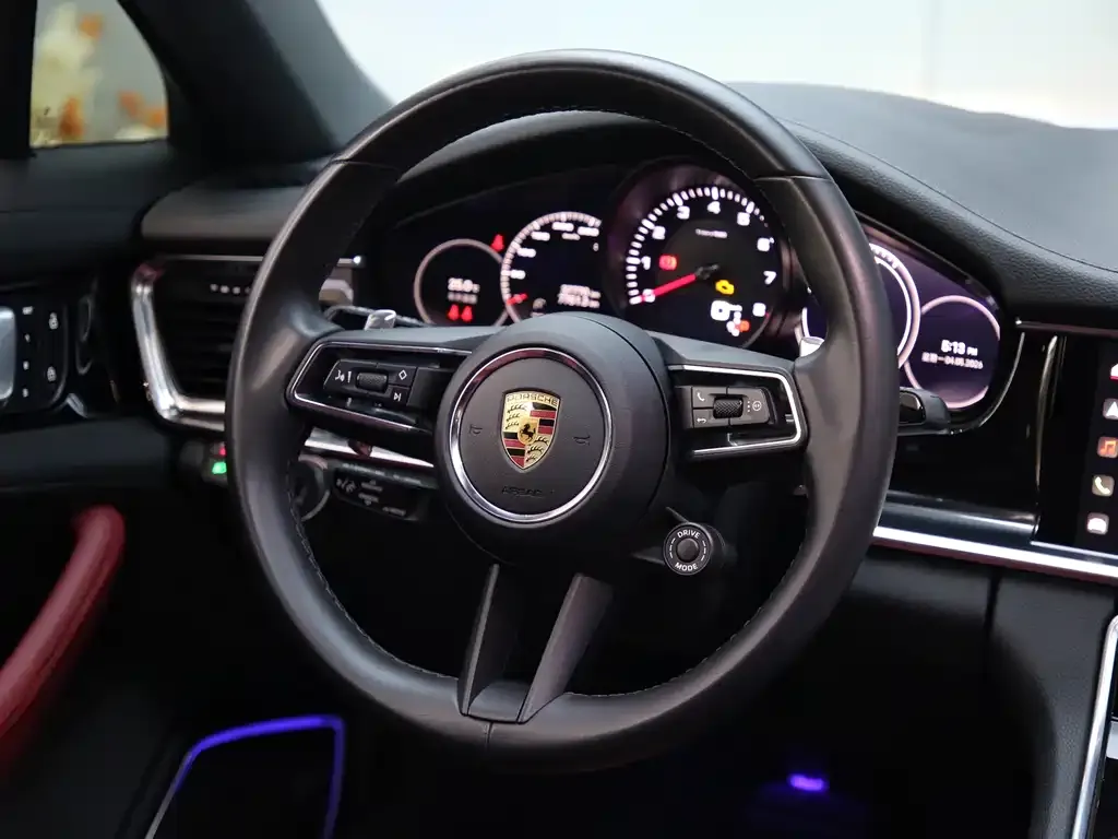 Porsche Panamera — фото 6