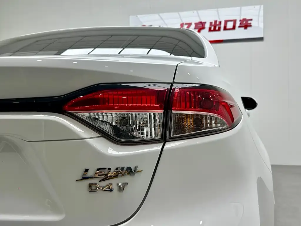 Toyota Levin — фото 6