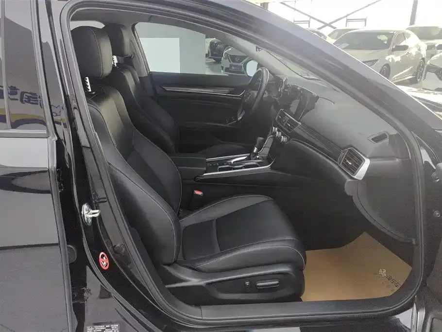 Honda Accord 2022 из CN, фото 9