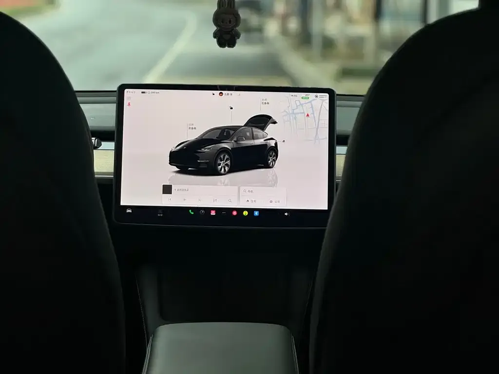 Tesla Model Y — фото 2