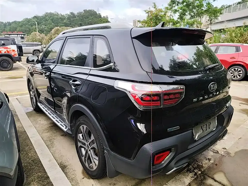 Kia Sportage — фото 8