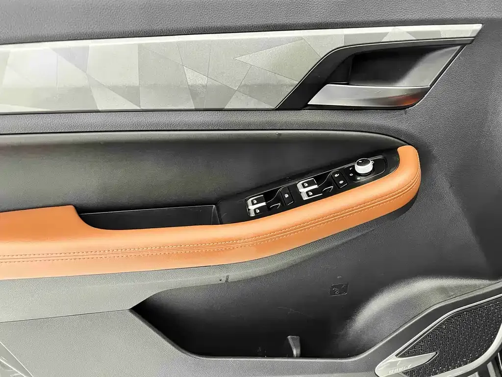 Geely Vision X6 2022 из CN, фото 4