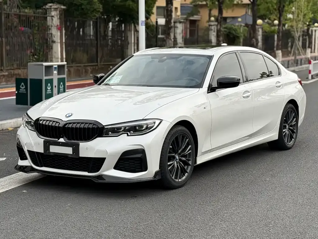 BMW 3 Series — фото 1