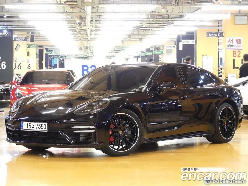 Porsche Panamera