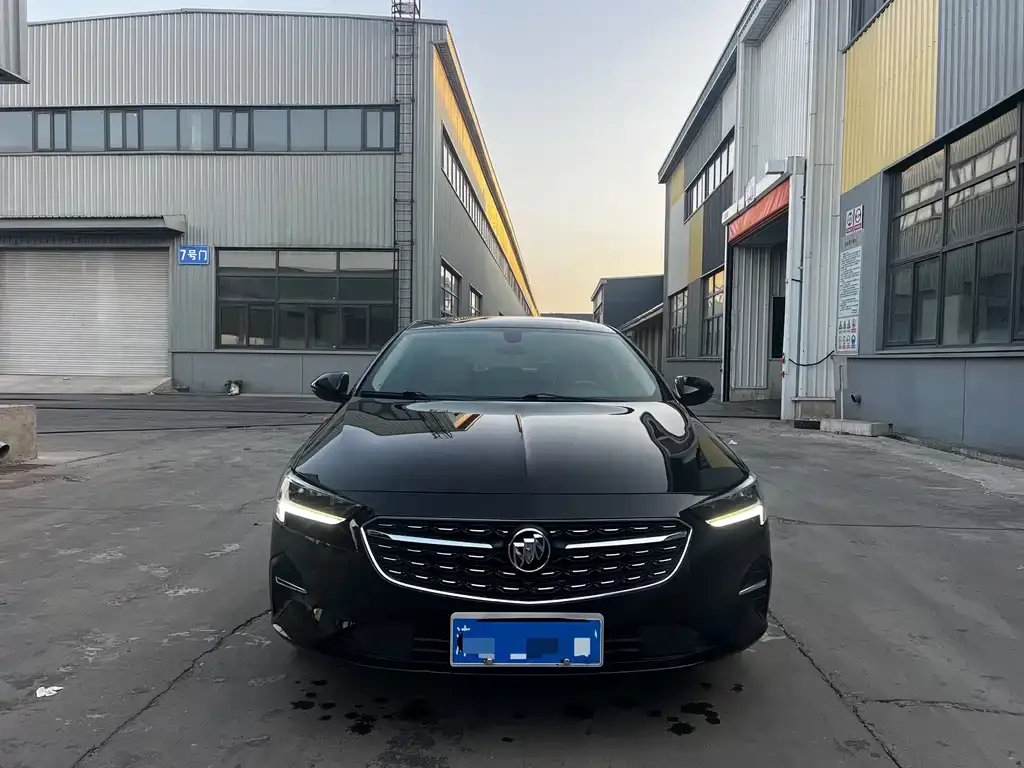 Buick Regal — фото 8