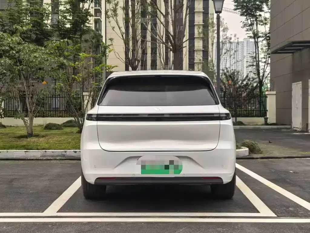 Li Auto L6 2025 из CN, фото 7