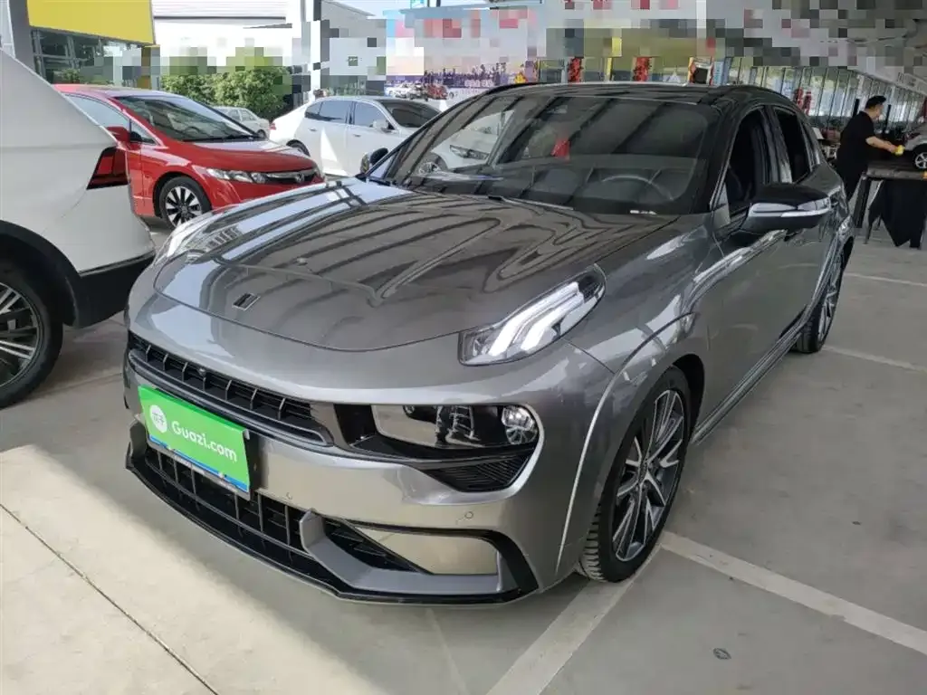 Lynk & Co 02 Hatchback