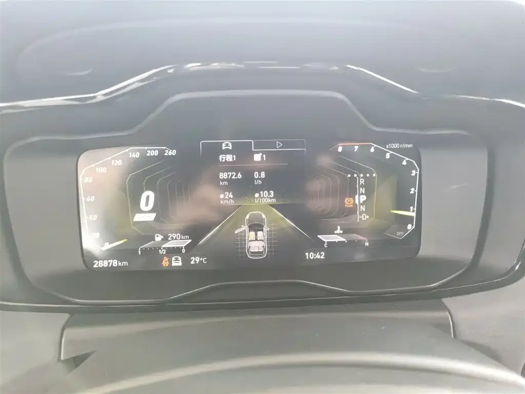 Lynk & Co 02 Hatchback 2023 из CN, фото 8