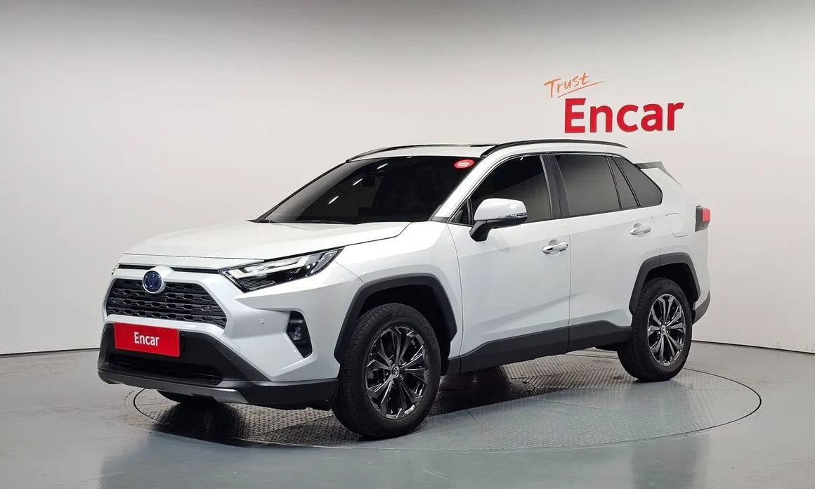 Toyota RAV4 2024 из KR, фото 1